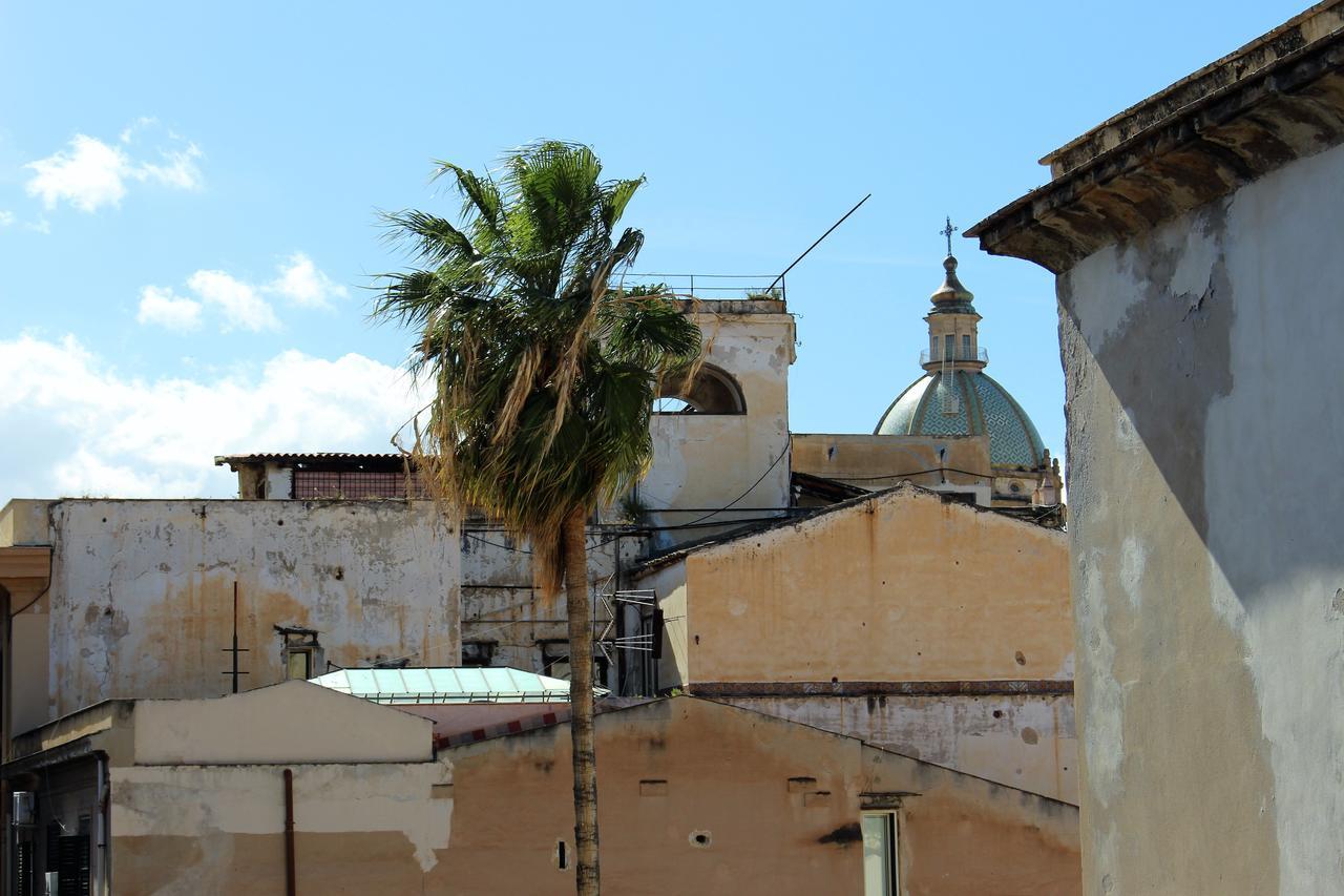 Bed and Breakfast La Via Delle Biciclette Palermo Exterior foto